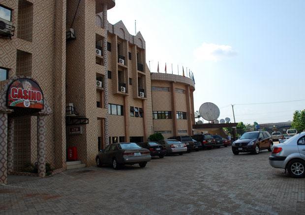 Royal Marble Hotel Benin Exterior photo